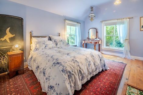 Photo of property in 592 Le Bons Bay Road, Le Bons Bay, Akaroa, 7583