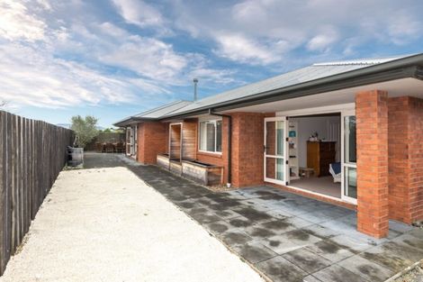 Photo of property in 51 Putake Drive, Parklands, Christchurch, 8083