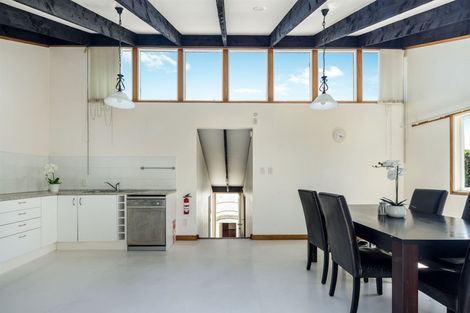 Photo of property in 17 Ponsonby Road, Karori, Wellington, 6012