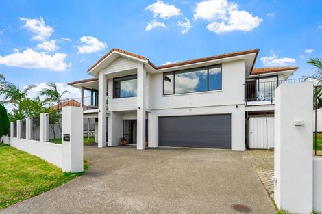 Photo of property in 107 Alec Craig Way, Gulf Harbour, Whangaparaoa, 0930