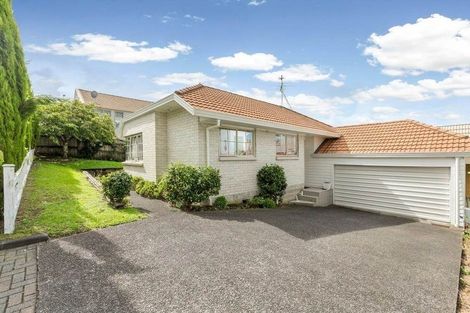 Photo of property in 2/182 Mokoia Road, Chatswood, Auckland, 0626