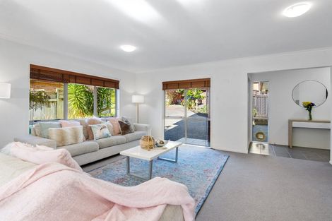 Photo of property in 41 Kristin Lane, Albany, Auckland, 0632