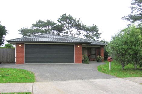 Photo of property in 42 Te Wharau Drive, Greenhithe, Auckland, 0632