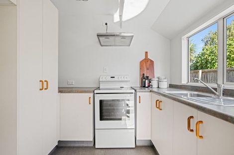 Photo of property in 1/50 Division Street, Riccarton, Christchurch, 8041