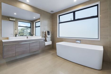 Photo of property in 67 Milano Boulevard, Karaka, Papakura, 2113