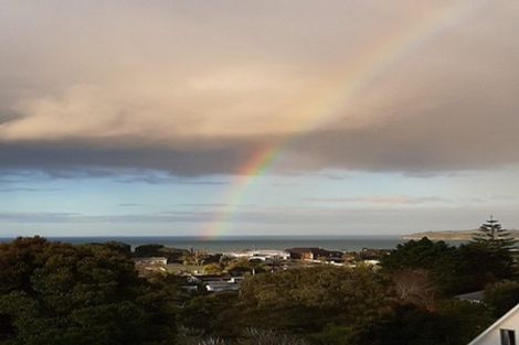 Photo of property in 21 Gledstane Road, Stanmore Bay, Whangaparaoa, 0932