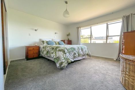 Photo of property in 1/49 Killarney Avenue, Torbay, Auckland, 0630