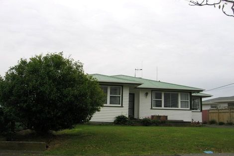 Photo of property in 20 Peters Avenue, Cloverlea, Palmerston North, 4412