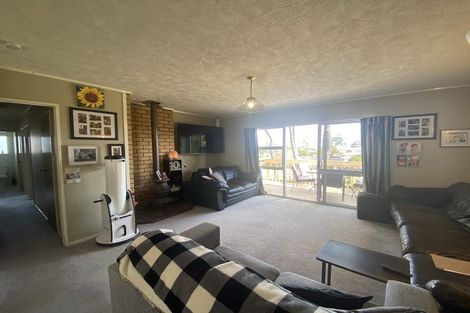 Photo of property in 29a Walbrook Road, Manly, Whangaparaoa, 0930