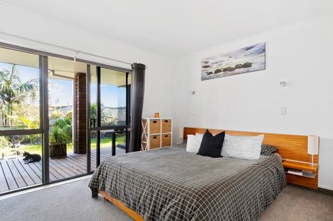 Photo of property in 4 Verbena Glen, Mount Maunganui, 3116