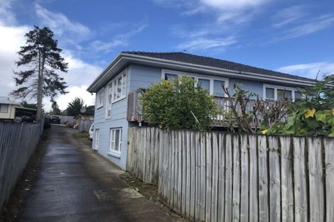 Photo of property in 170 Henderson Valley Road, Henderson, Auckland, 0612