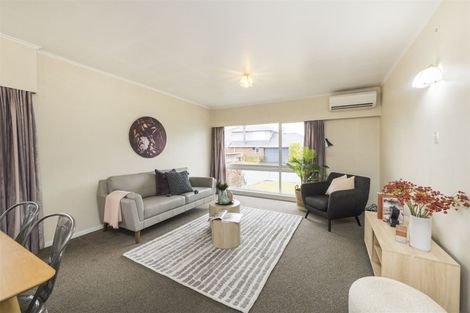 Photo of property in 2 Newhaven Place, Roslyn, Palmerston North, 4414