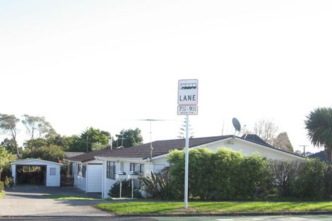 Photo of property in 2/53a Great South Road, Manurewa, Auckland, 2102