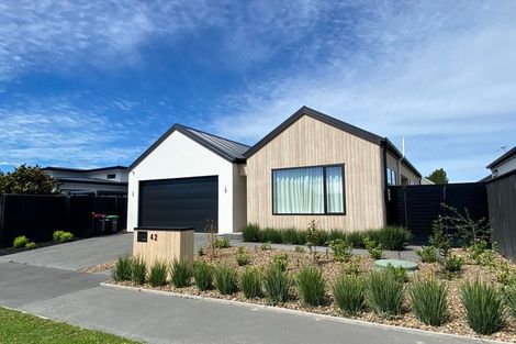 Photo of property in 42 Mills Road, Marshland, Christchurch, 8051
