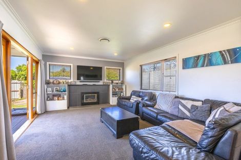 Photo of property in 2 Veronica Avenue, Marewa, Napier, 4110