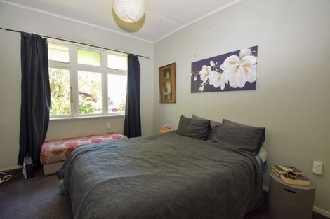 Photo of property in 6 Davy Street, Carterton, 5713