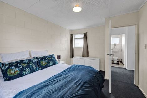 Photo of property in 74a Barrett Street, Westown, New Plymouth, 4310