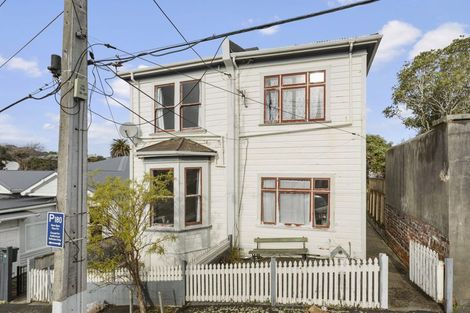 Photo of property in 35 Colombo Street, Newtown, Wellington, 6021