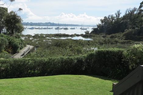 Photo of property in 12 Dowling Place, Pakuranga, Auckland, 2010