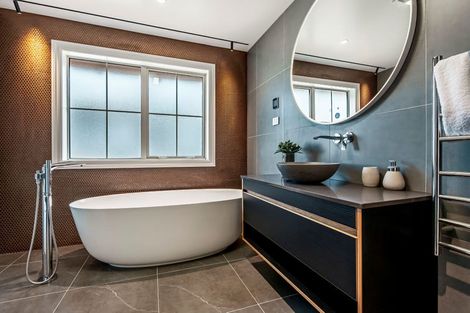 Photo of property in 7 Luff Place, Long Bay, Auckland, 0630