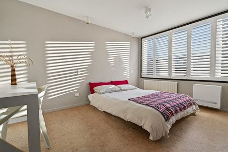 Photo of property in Elizabeth Height Apartments, 8 Elizabeth Street, Tauranga, 3110