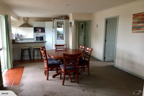 Photo of property in 18 Clearview Heights, Ranui, Auckland, 0612