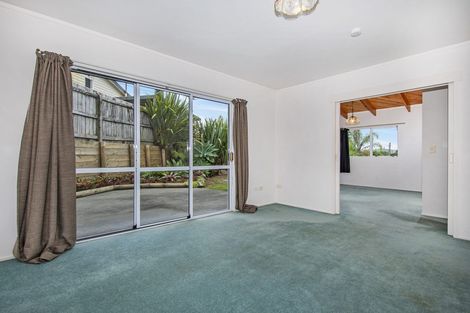 Photo of property in 1/16 Tui Crescent, Maunu, Whangarei, 0110