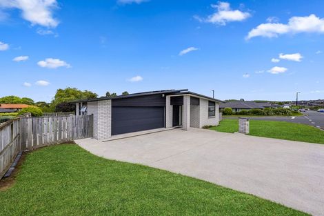 Photo of property in 16 Mclean Street, Pokeno, 2402