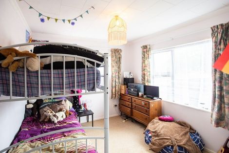 Photo of property in 3 Kebbell Avenue, Levin, 5510