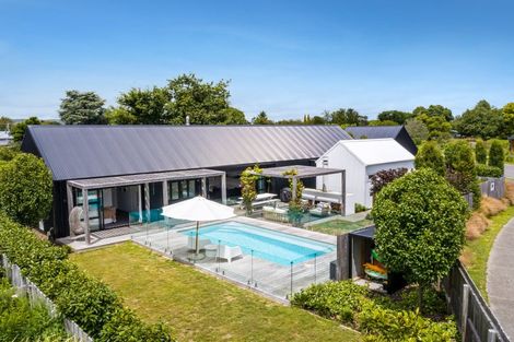 Photo of property in 20 Orchard Road, Greytown, 5712