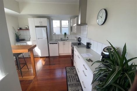 Photo of property in 8 Bedford Road, Marewa, Napier, 4110