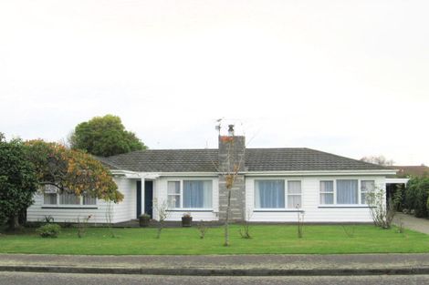 Photo of property in 31 Ngaio Road, Waikanae, 5036