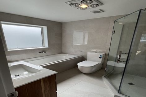 Photo of property in 82 Castlebane Drive, Flat Bush, Auckland, 2019