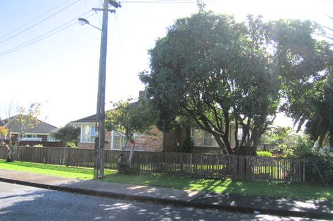 Photo of property in 21 Tindall Crescent, Otara, Auckland, 2023