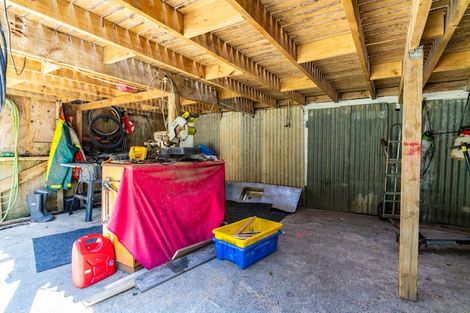 Photo of property in 106 Komiti Road, Tinopai, Matakohe, 0593