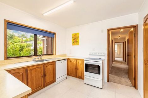 Photo of property in 232a Old Titirangi Road, Titirangi, Auckland, 0604