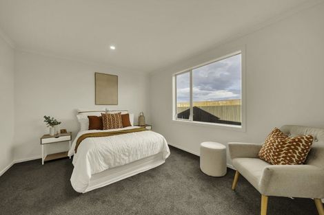 Photo of property in 15 Roberts Road, Hei Hei, Christchurch, 8042