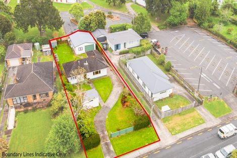 Photo of property in 43 Neil Avenue, Te Atatu Peninsula, Auckland, 0610