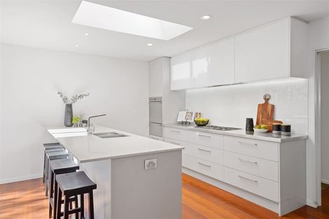 Photo of property in 16 Riverwood Boulevard, Redwood, Christchurch, 8051