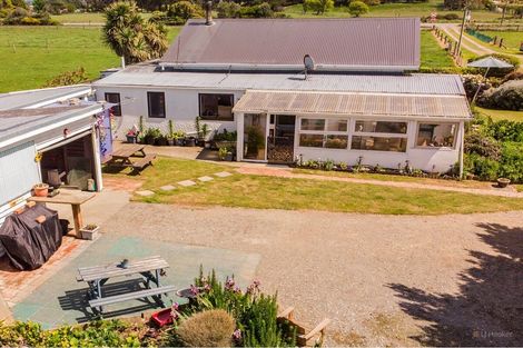 Photo of property in 347 Waimate Highway, Saint Andrews, Timaru, 7971