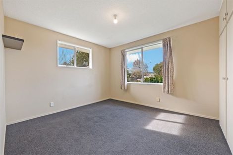 Photo of property in 5 Sophora Place, Parklands, Christchurch, 8083