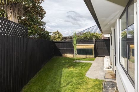 Photo of property in 3a Becmead Drive, Harewood, Christchurch, 8051
