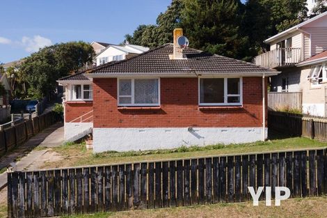 Photo of property in 19 Mahinawa Street, Takapuwahia, Porirua, 5022