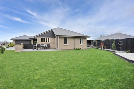 Photo of property in 7 Ballarat Road, Rangiora, 7400