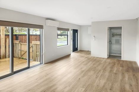 Photo of property in 6a Russell Street, Waterloo, Lower Hutt, 5011