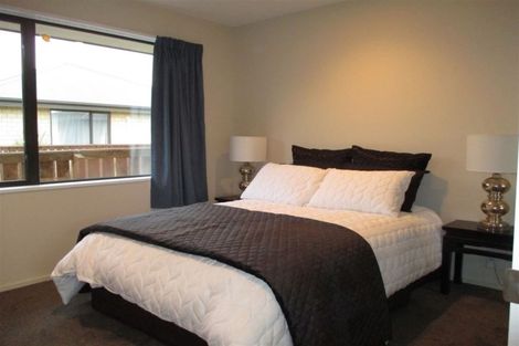 Photo of property in 10 Cris Lodge Courts, Hornby, Christchurch, 8042