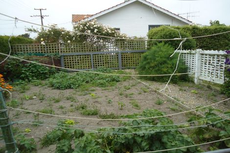 Photo of property in 16 Harris Street, Waimate, 7924
