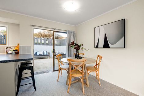 Photo of property in 10 Birch Hill Place, Dinsdale, Hamilton, 3204