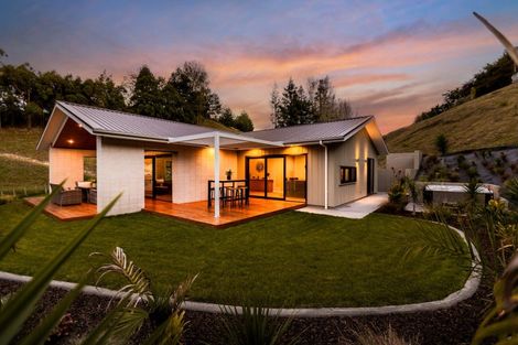 Photo of property in 26 Rochfort Road, Havelock North, 4130