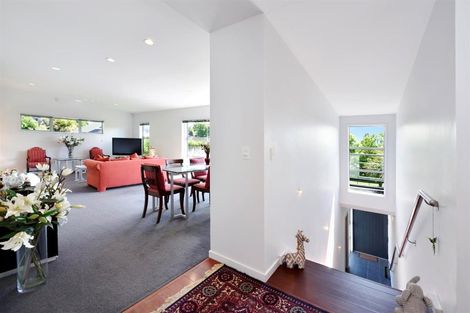 Photo of property in 10 Burrough Place, Enner Glynn, Nelson, 7011